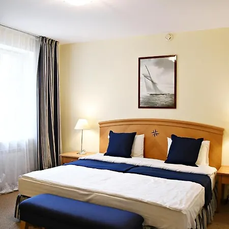 Zalias Namas Apartament