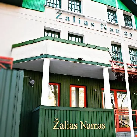 Zalias Namas